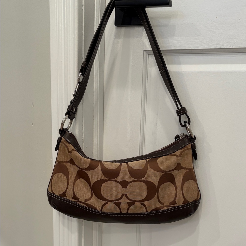 Y2K Coach Park Signature East West Duffle Shoulder Bag F19731